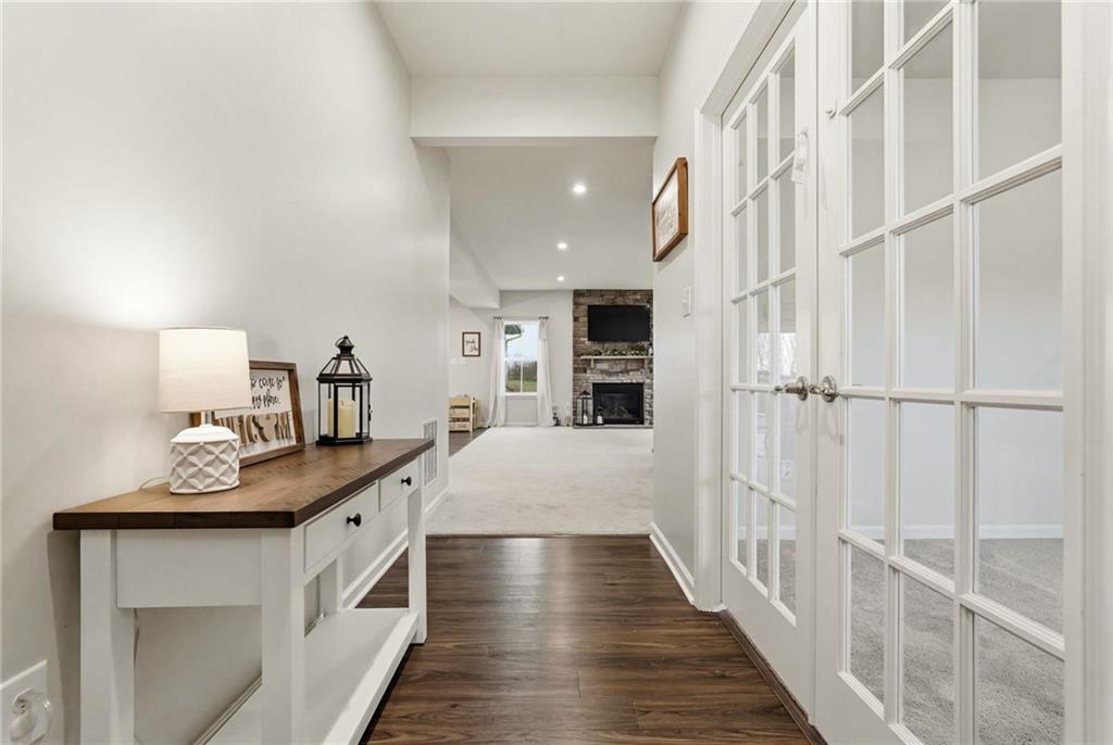 514 Prada Place Zelienople, PA 16063 - Photo 7 of 49