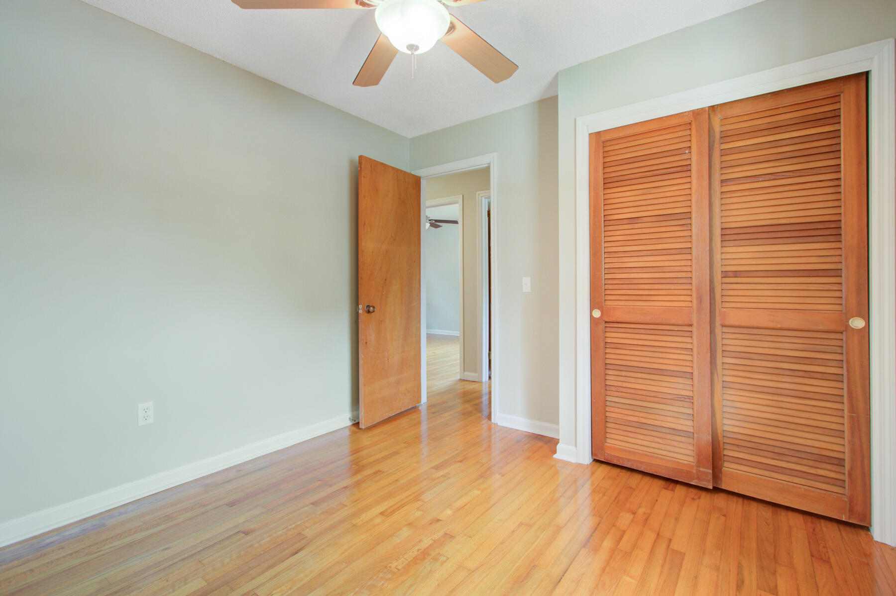 112 Realtor Road Goose Creek, SC 29445 - Photo 11 of 15 112 Realtor Rd, Goose Creek SC (24)