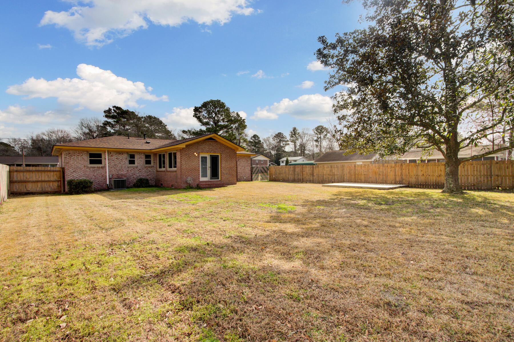 112 Realtor Road Goose Creek, SC 29445 - Photo 14 of 15 112 Realtor Rd, Goose Creek SC (33)