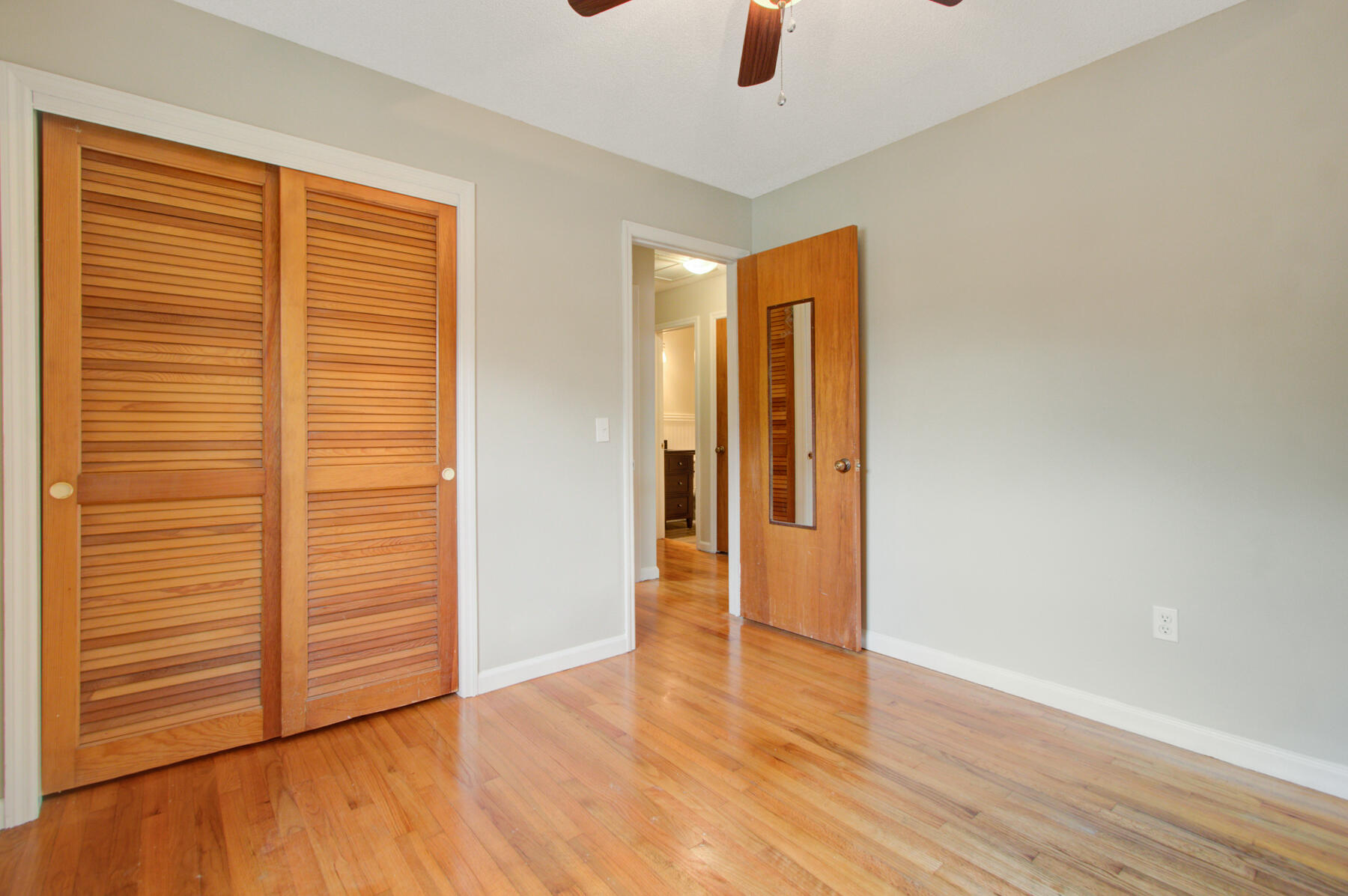 112 Realtor Road Goose Creek, SC 29445 - Photo 10 of 15 112 Realtor Rd, Goose Creek SC (22)