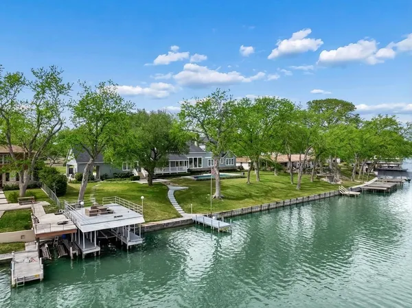 $3,399,900 | 2319 Terminal Loop Road, McQueeney, TX 78123