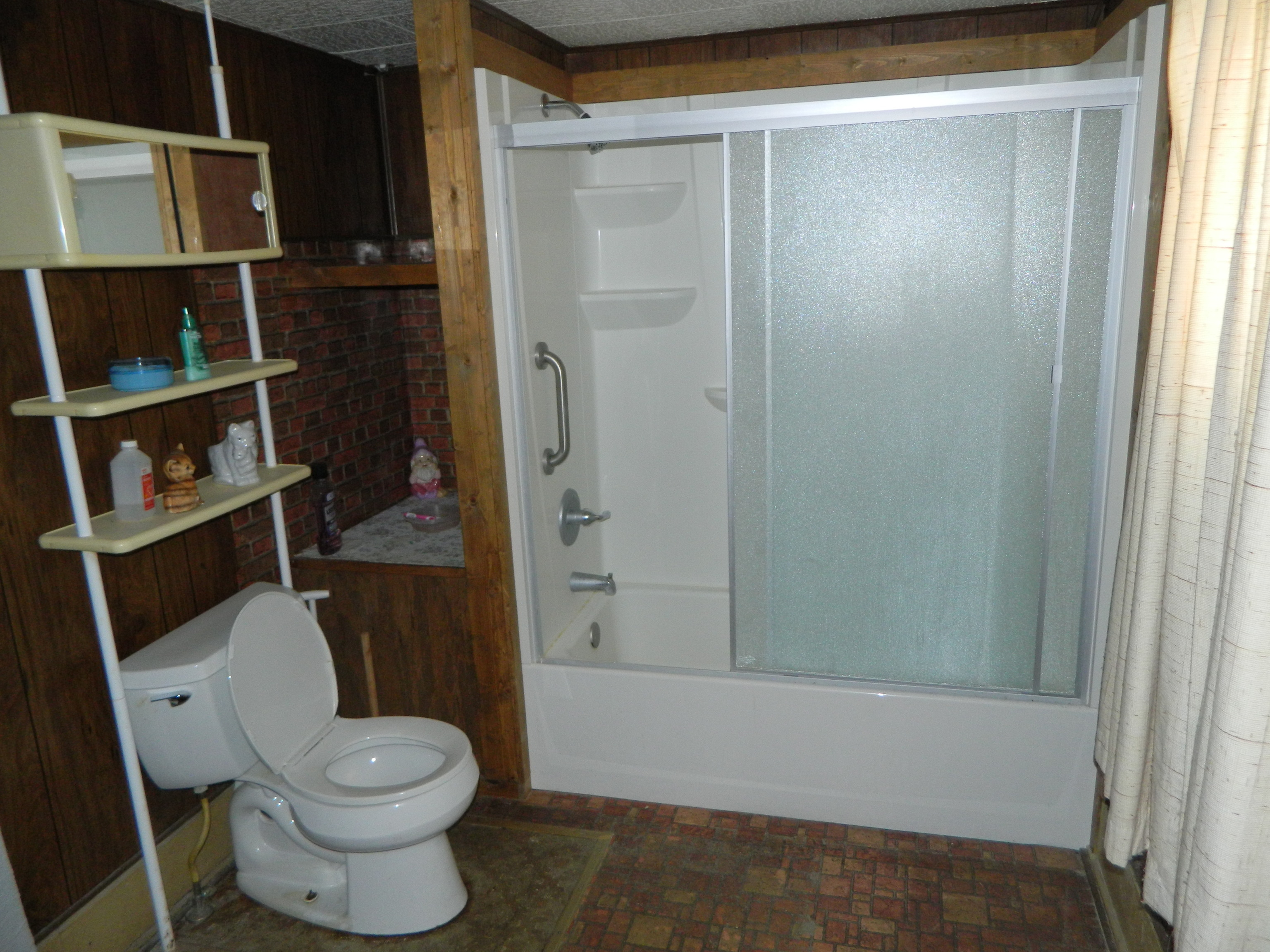 615 East 4th St Road Seymour, IN 47274 - Photo 8 of 12 Gallery Image 8