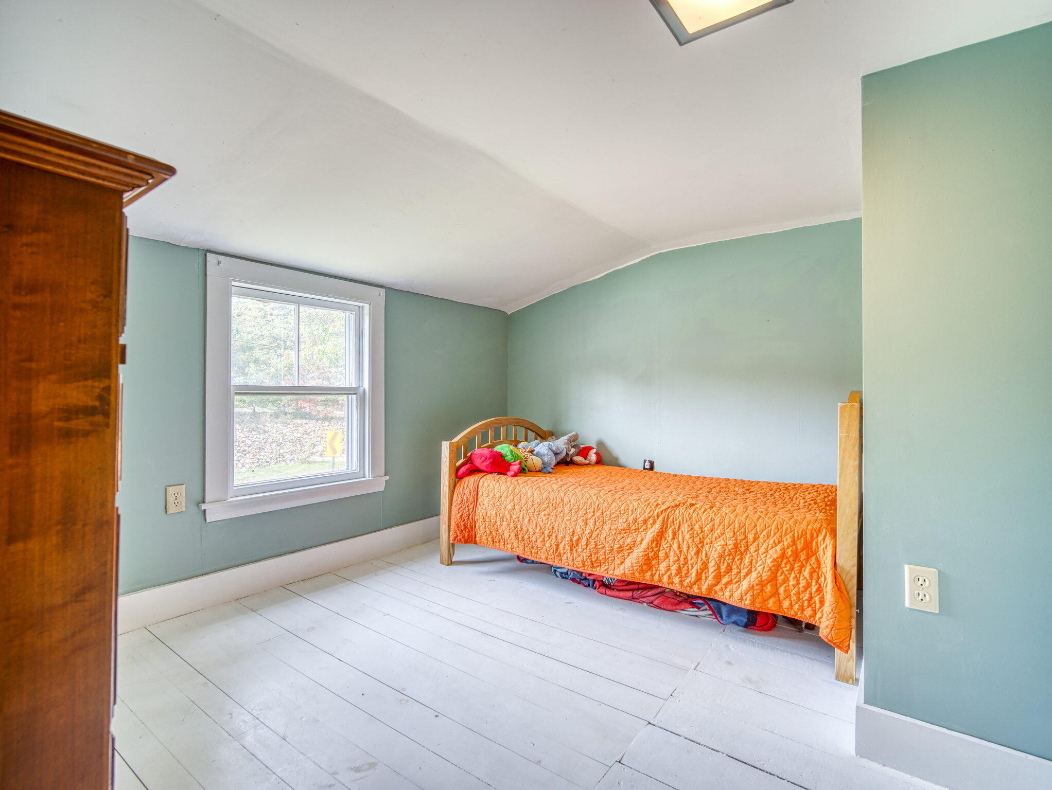 11 Blackstrap Road Cumberland Center, ME 04021 - Photo 16 of 45 Bedroom 3