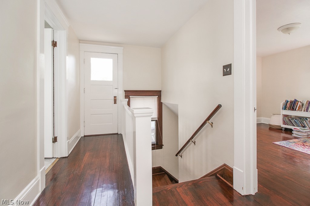 3800 Parkdale Road Cleveland, OH 44121 - Photo 20 of 32