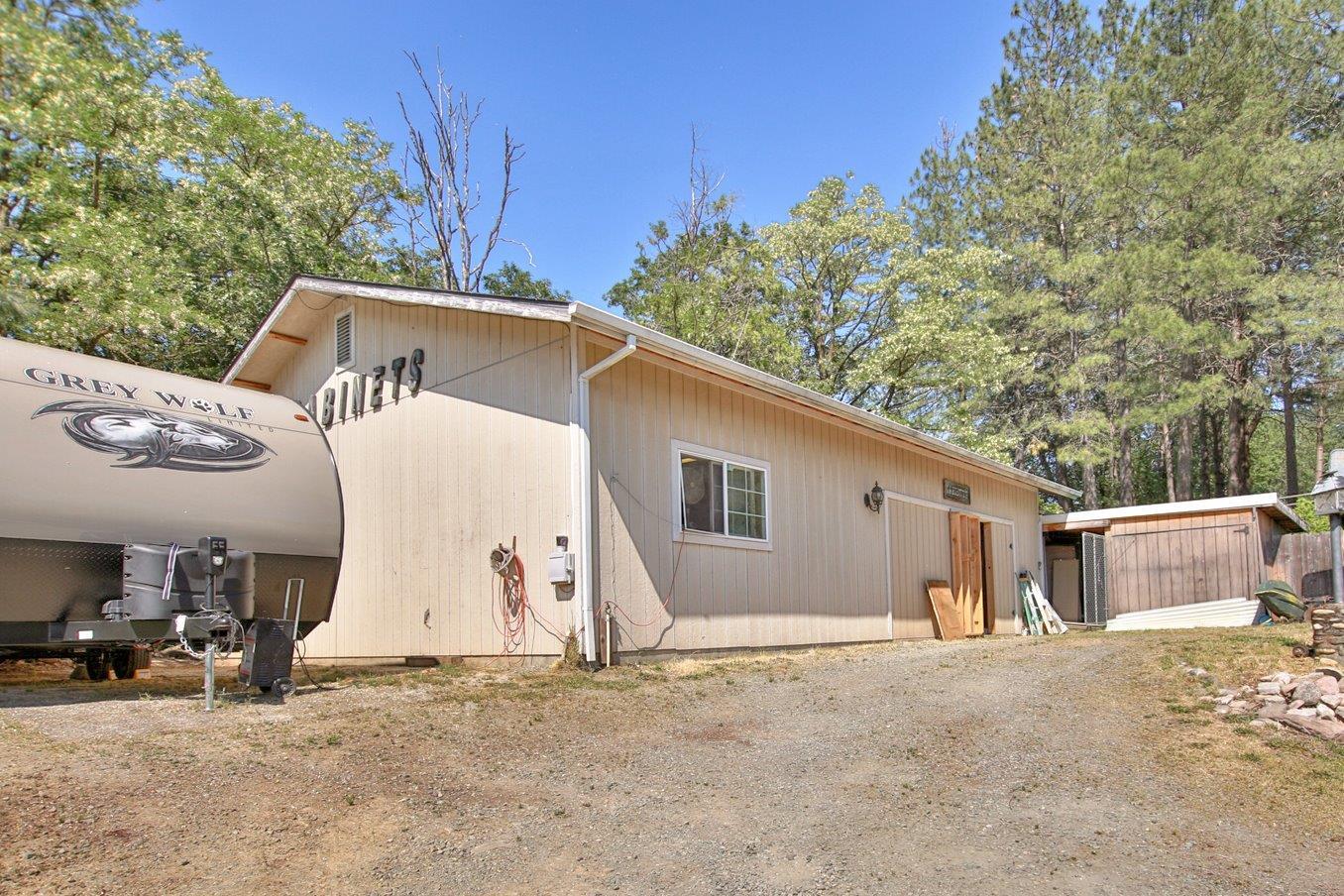 2911 Helms Road Grants Pass, OR 97527 - Photo 20 of 35 Additional Photo