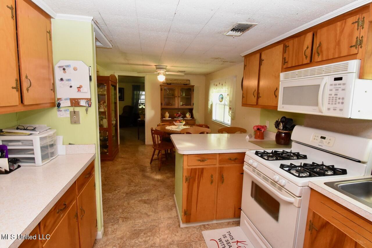 432 Klondyke Road Long Beach, MS 39560 - Photo 17 of 27 DSC_4697
