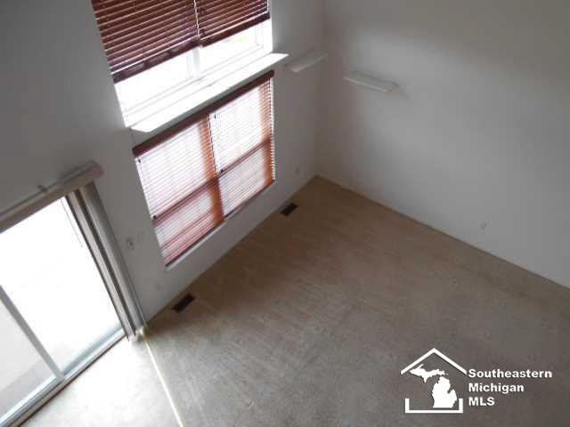 842 Golf Ridge Circle Dundee, MI 48131 - Photo 10 of 24 Overlooking living room