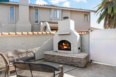 $1,198,000 | 4813 S Point, Discovery Bay, CA 94505