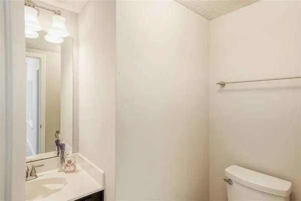 $2,800 | 10910 Willow Meadow Circle, Alpharetta, GA 30022