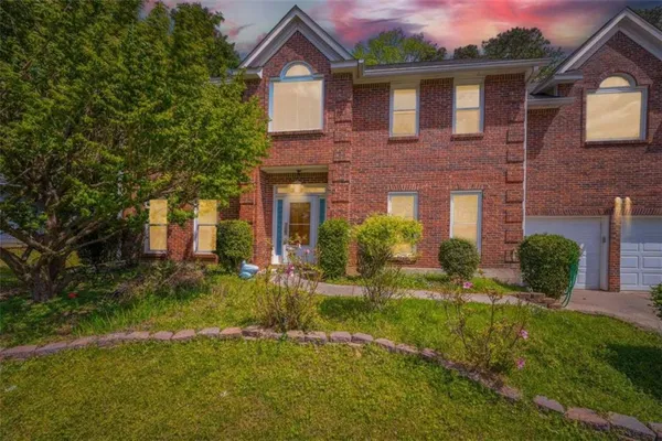 $2,800 | 10910 Willow Meadow Circle, Alpharetta, GA 30022