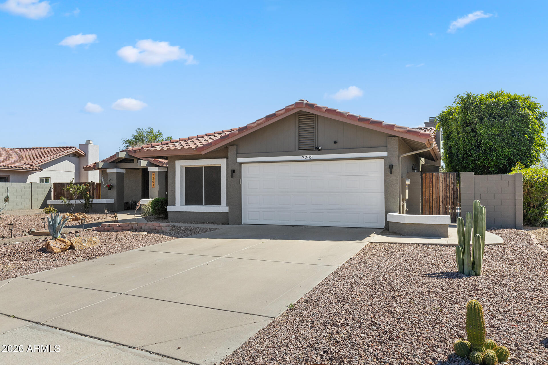 7203 West Bloomfield Road Peoria, AZ 85381 - Photo 7 of 74