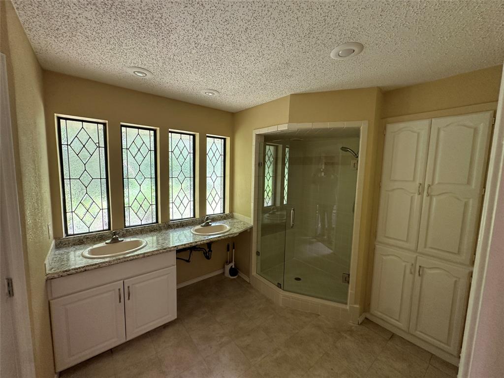999 West Forest Grove Road Lucas, TX 75002 - Photo 9 of 32