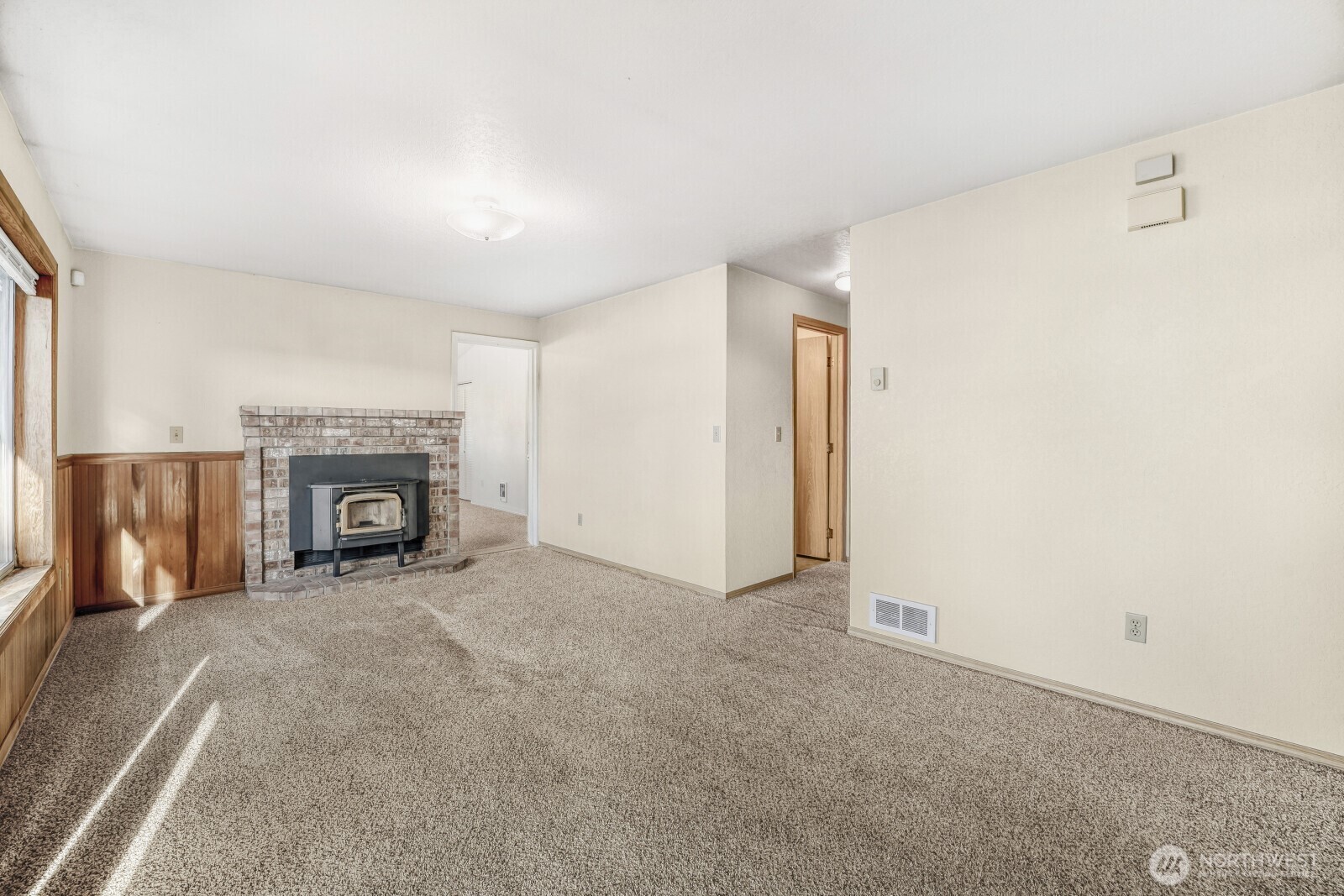 22624 82nd Avenue East Graham, WA 98338 - Photo 11 of 29