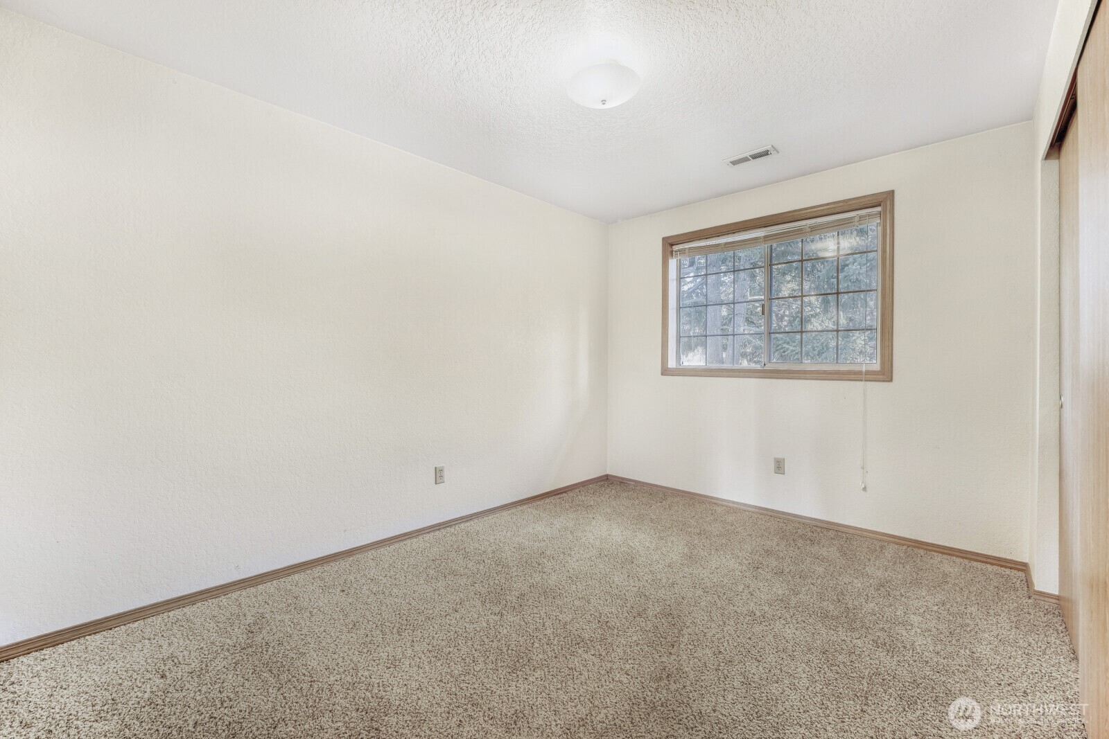 22624 82nd Avenue East Graham, WA 98338 - Photo 21 of 29