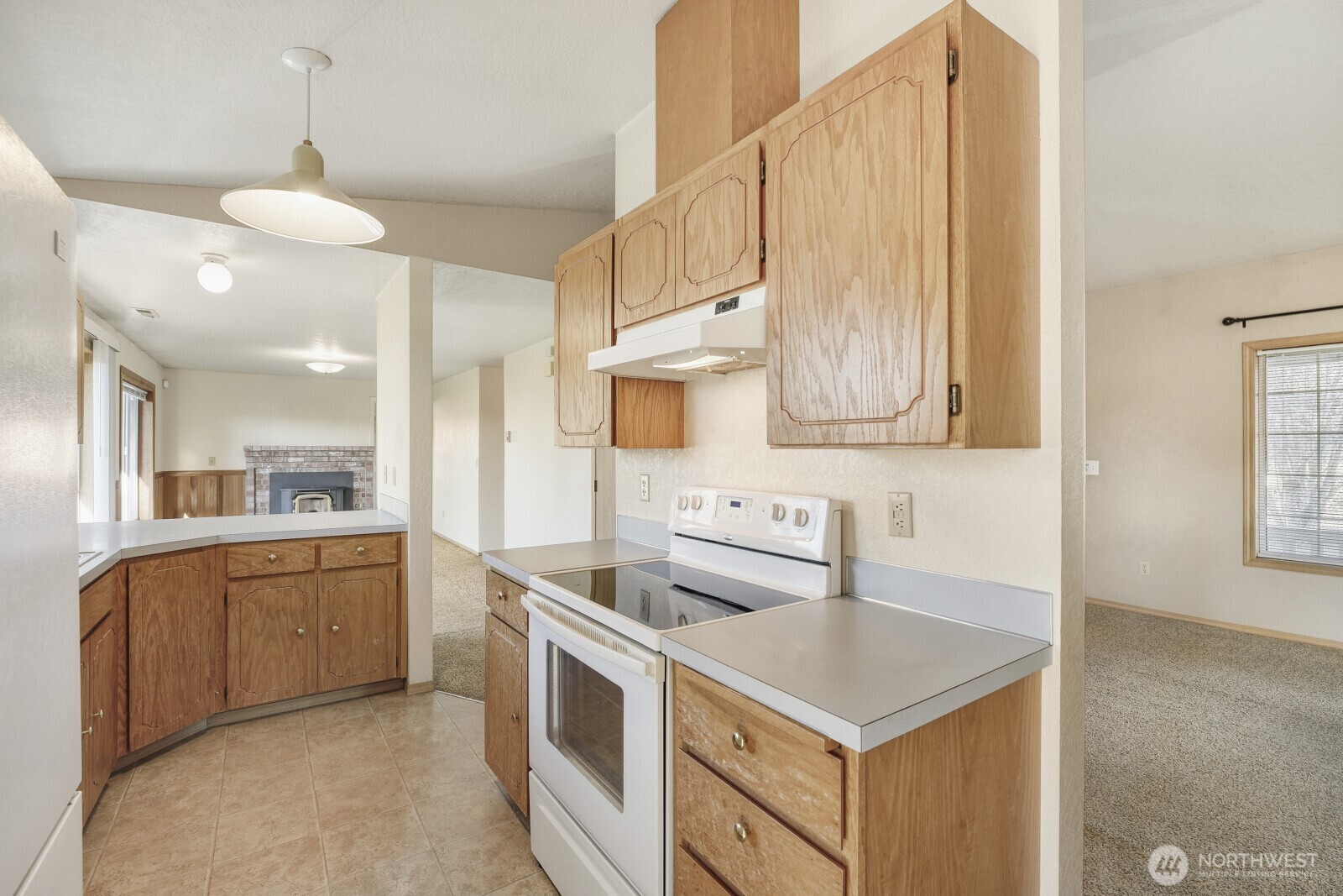 22624 82nd Avenue East Graham, WA 98338 - Photo 9 of 29