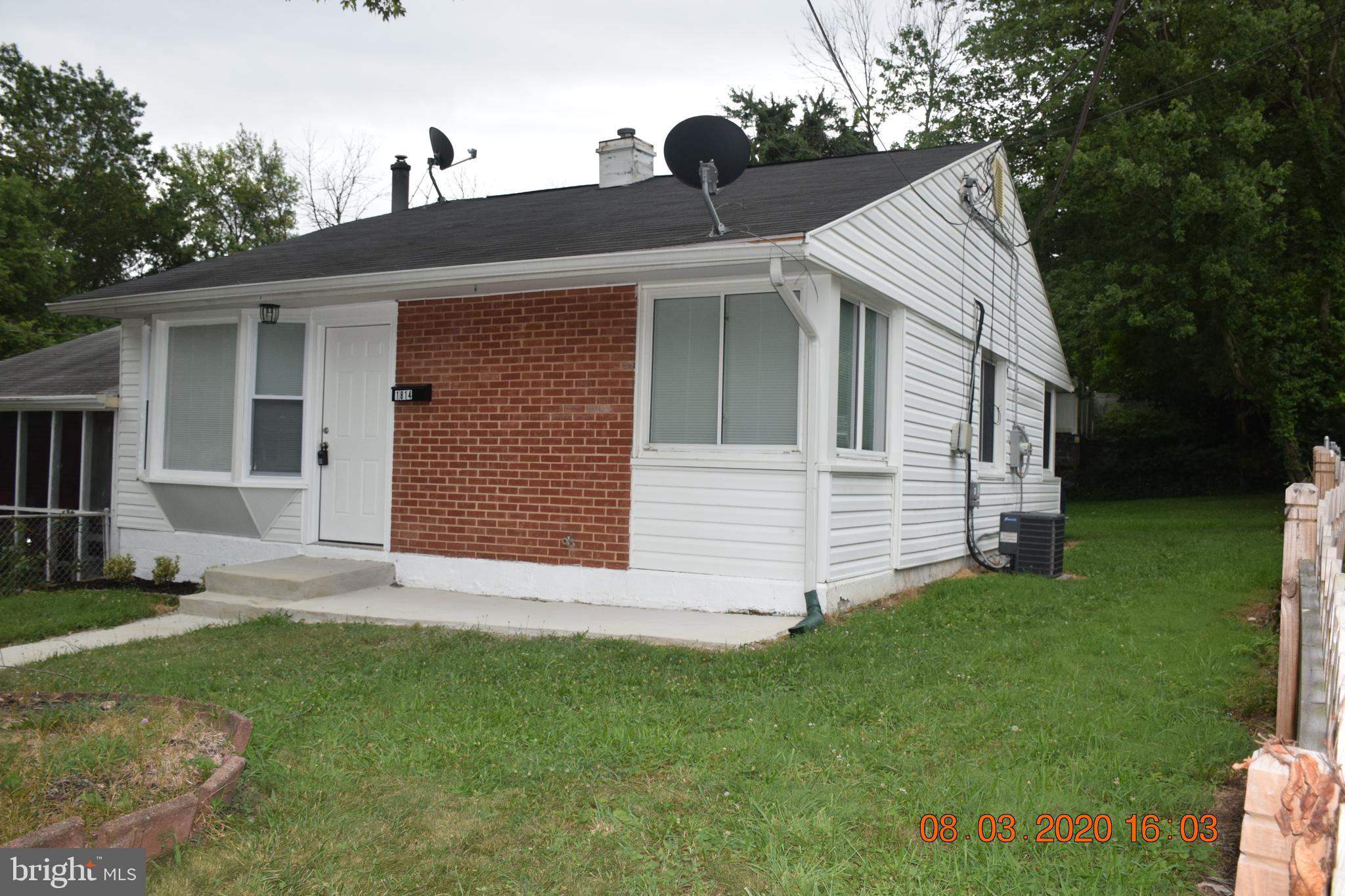 1814 Ray Leonard Road Landover, MD 20785 - Photo 2 of 40