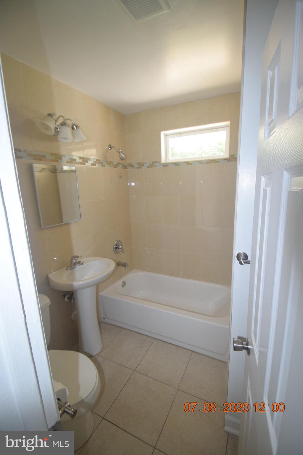 1814 Ray Leonard Road Landover, MD 20785 - Photo 29 of 40