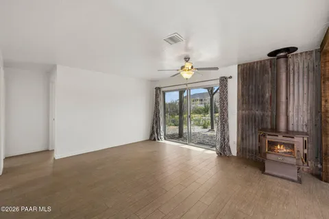 $299,000 | 17707 East Hummingbird Lane, Mayer, AZ 86333