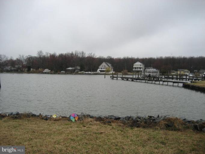 3743 Clarks Point Road Middle River, MD 21220 - Photo 4 of 4 Exterior #4