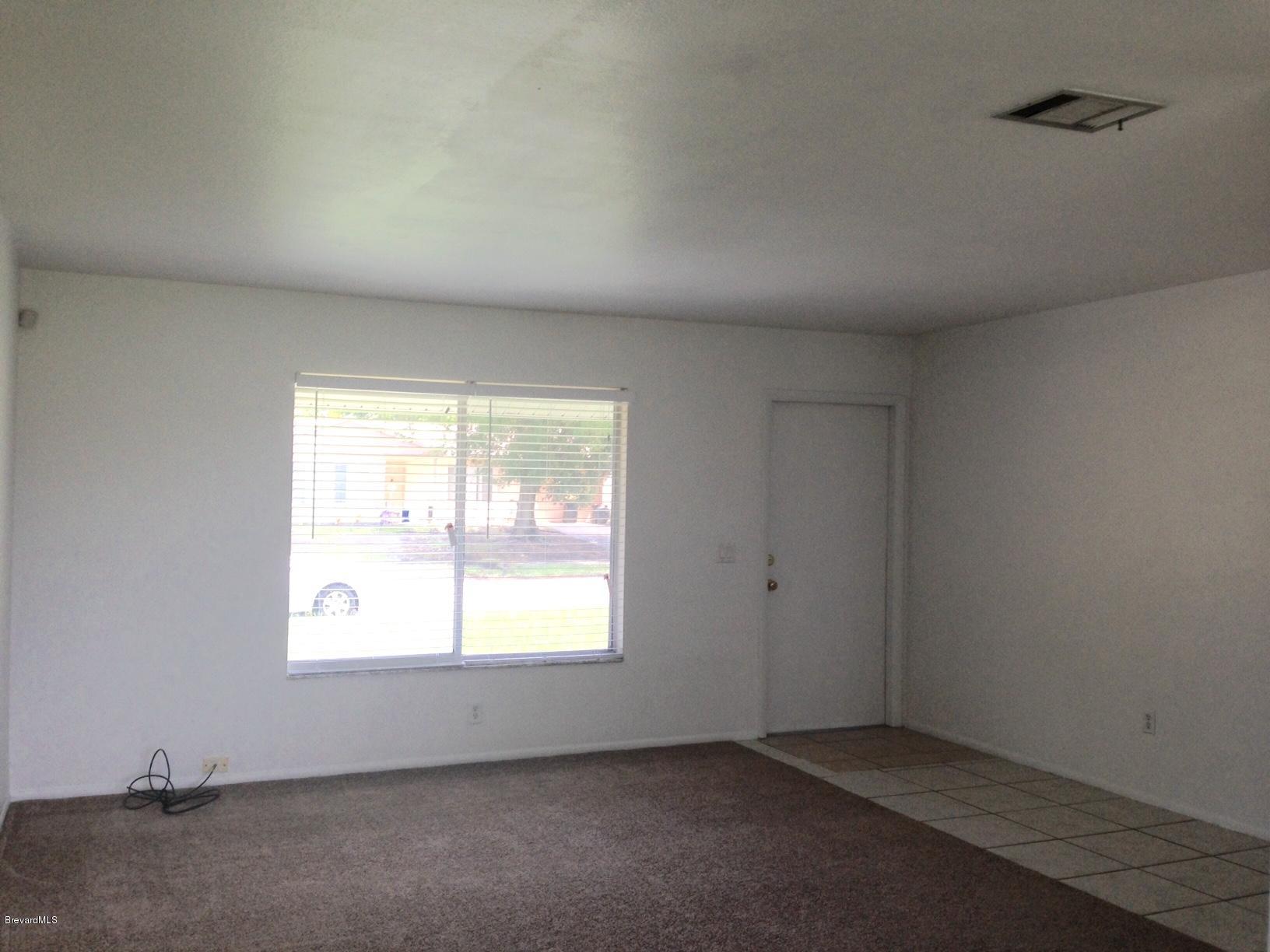 1220 Freil Road Northeast Palm Bay, FL 32905 - Photo 3 of 11 LIVING ROOM