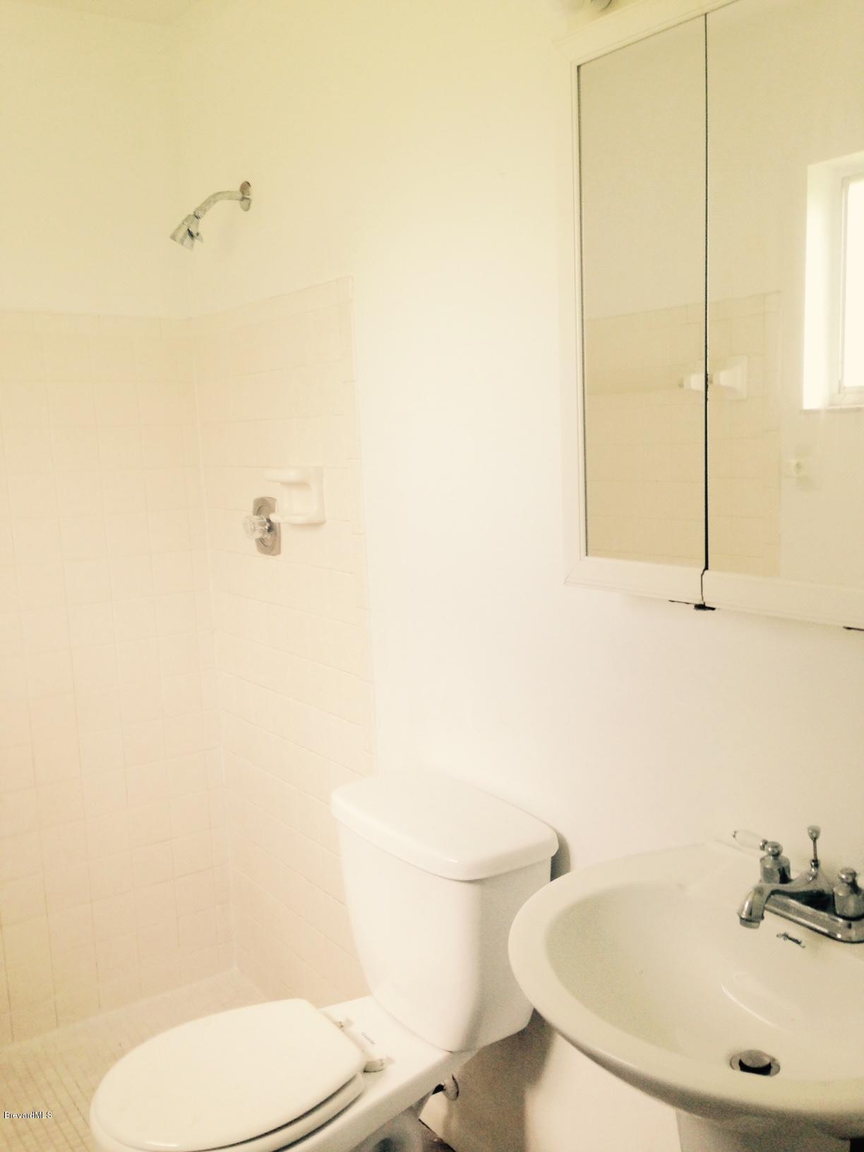 1220 Freil Road Northeast Palm Bay, FL 32905 - Photo 9 of 11 MASTER BATHROOM