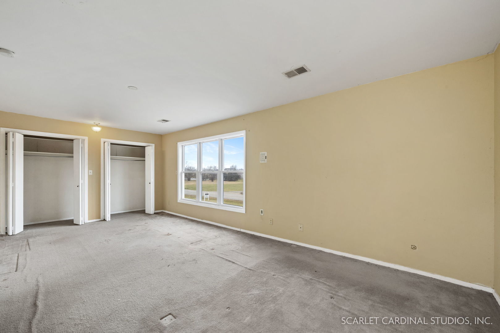 2151 Sheffer Road Aurora, IL 60502 - Photo 12 of 16 a view of an empty room with a window
