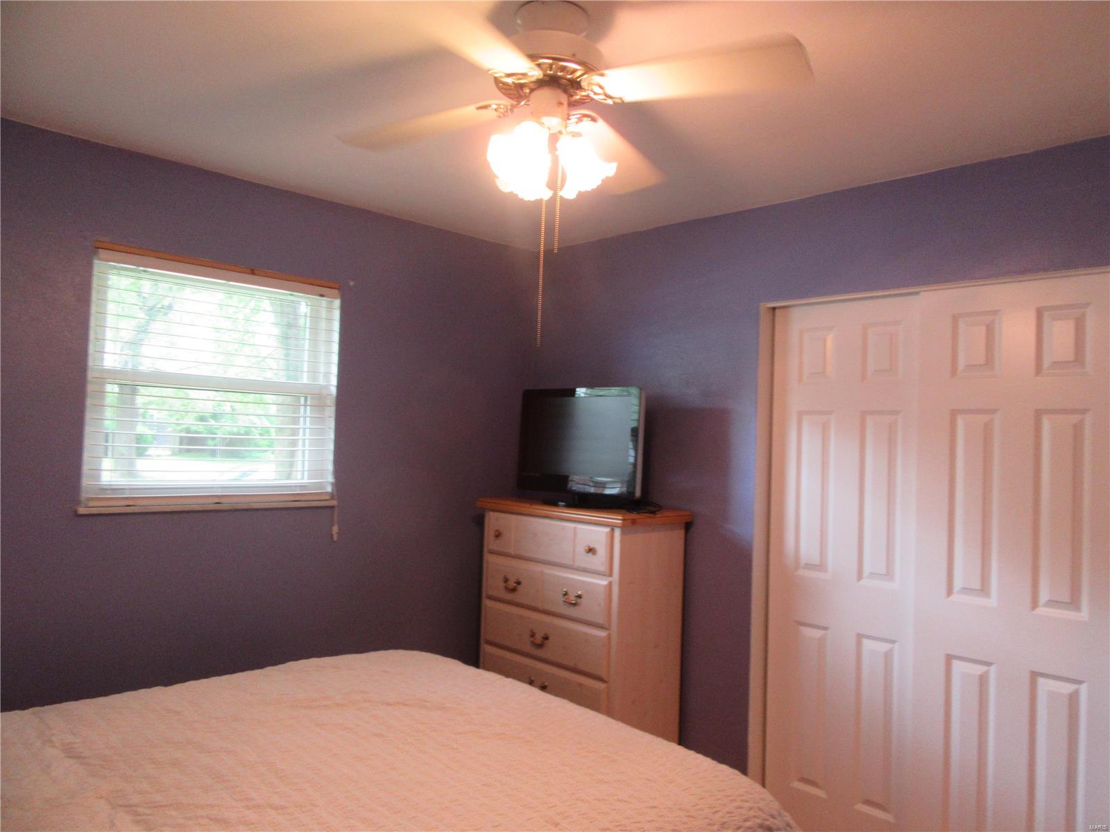 233 Ladue Road Belleville, IL 62223 - Photo 14 of 39 Gallery Image 14