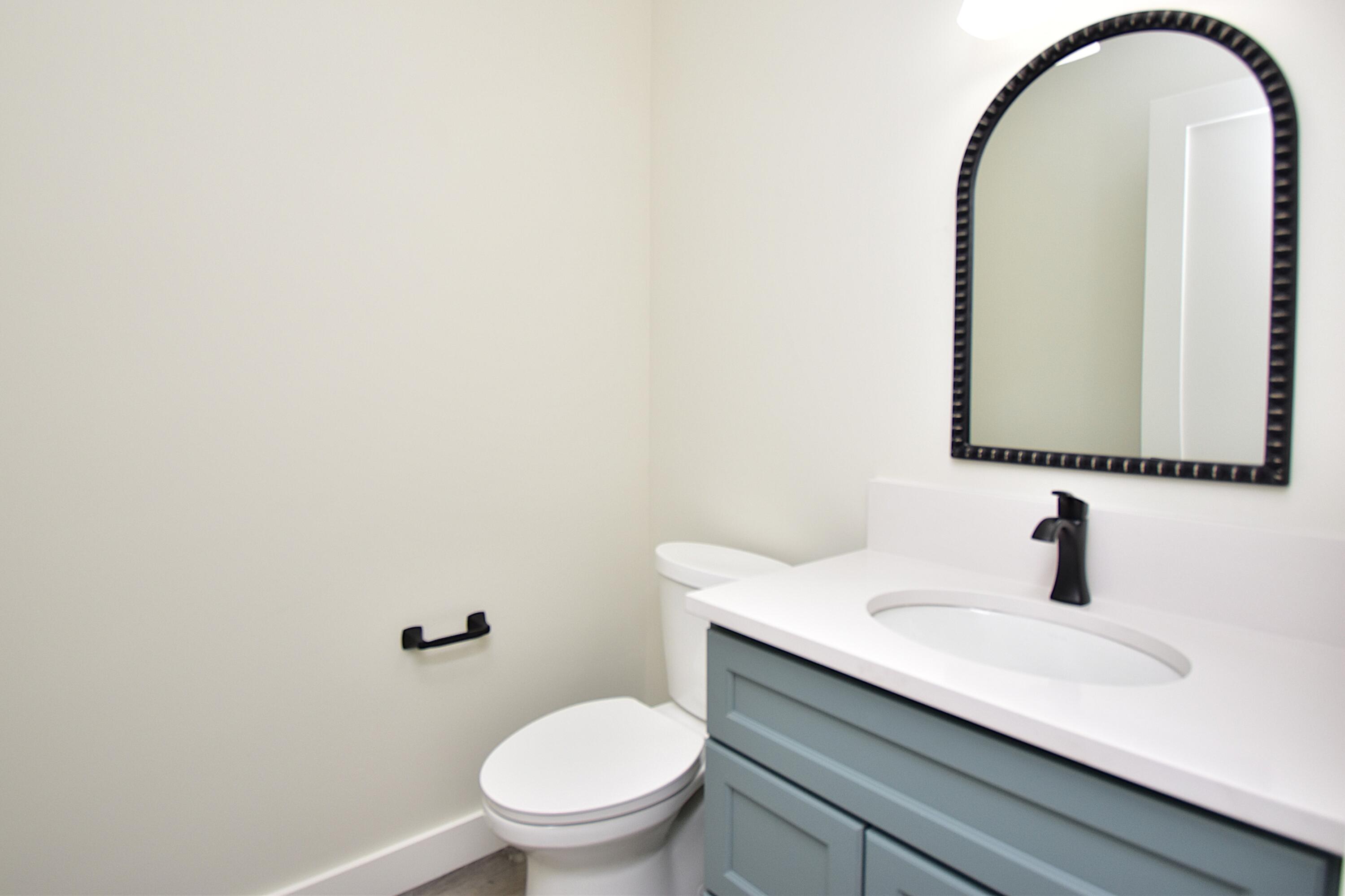 1420 Silver Star Drive Hailey, ID 83333 - Photo 9 of 25 Downstairs Powder Room