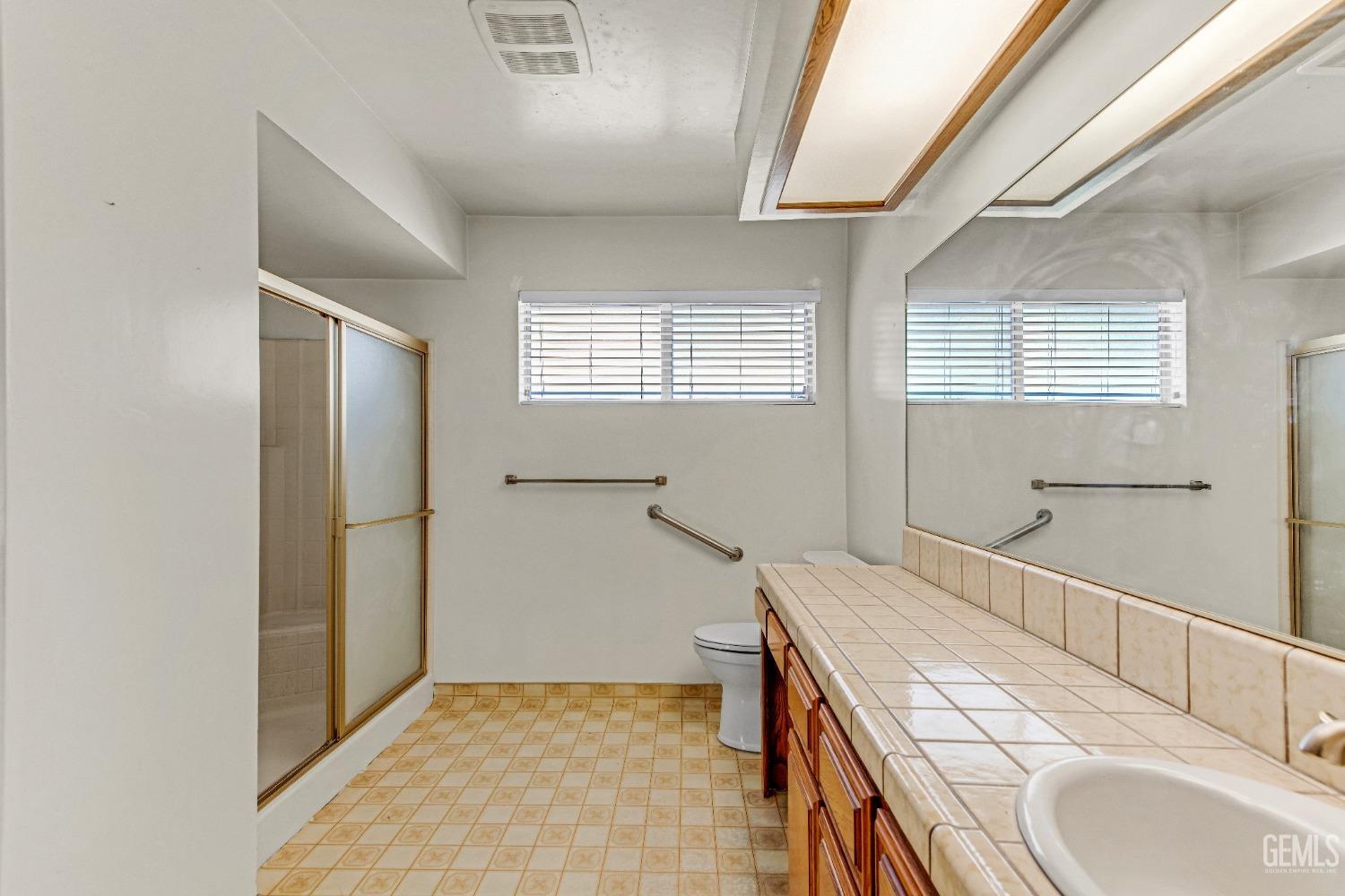 Undisclosed Address Bakersfield, CA 93307 - Photo 13 of 32