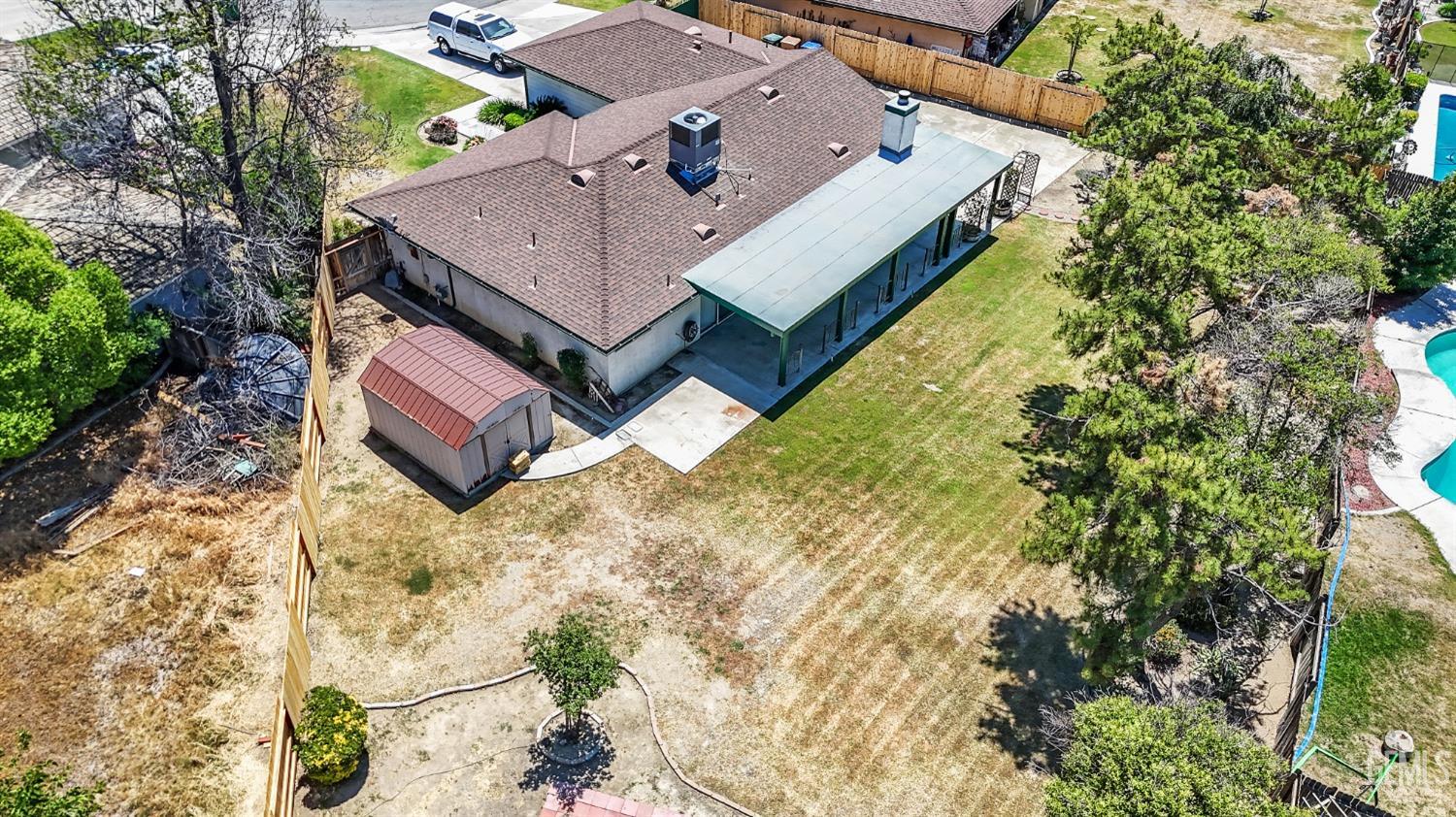 Undisclosed Address Bakersfield, CA 93307 - Photo 3 of 32