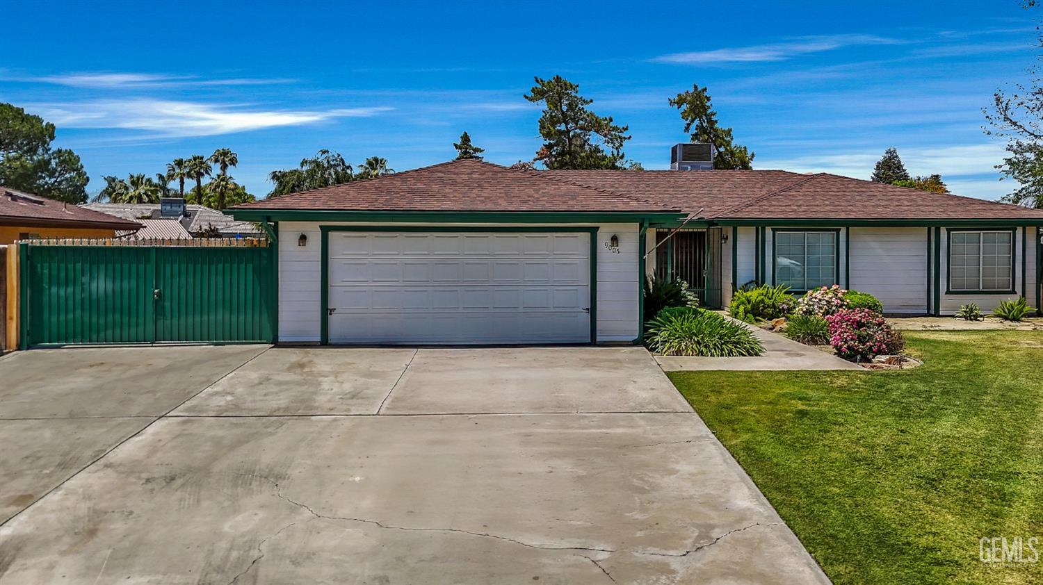 Undisclosed Address Bakersfield, CA 93307 - Photo 4 of 32