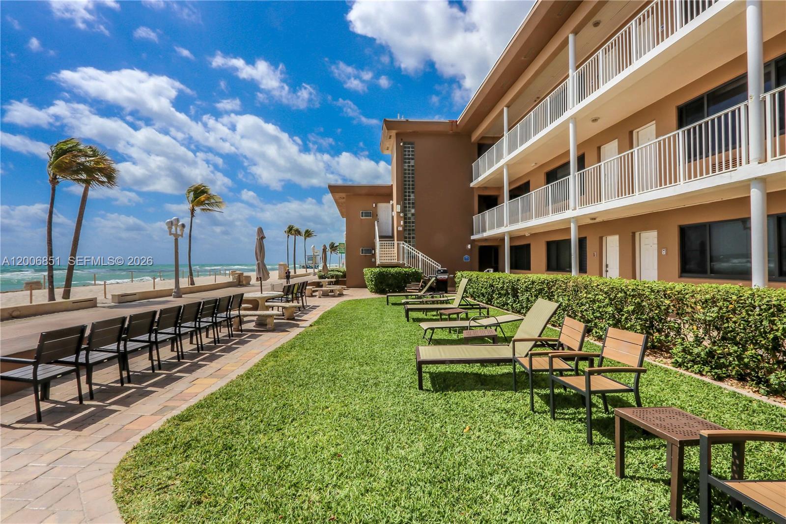 3300 North Surf Road, Unit 17A Hollywood, FL 33019 - Photo 33 of 38