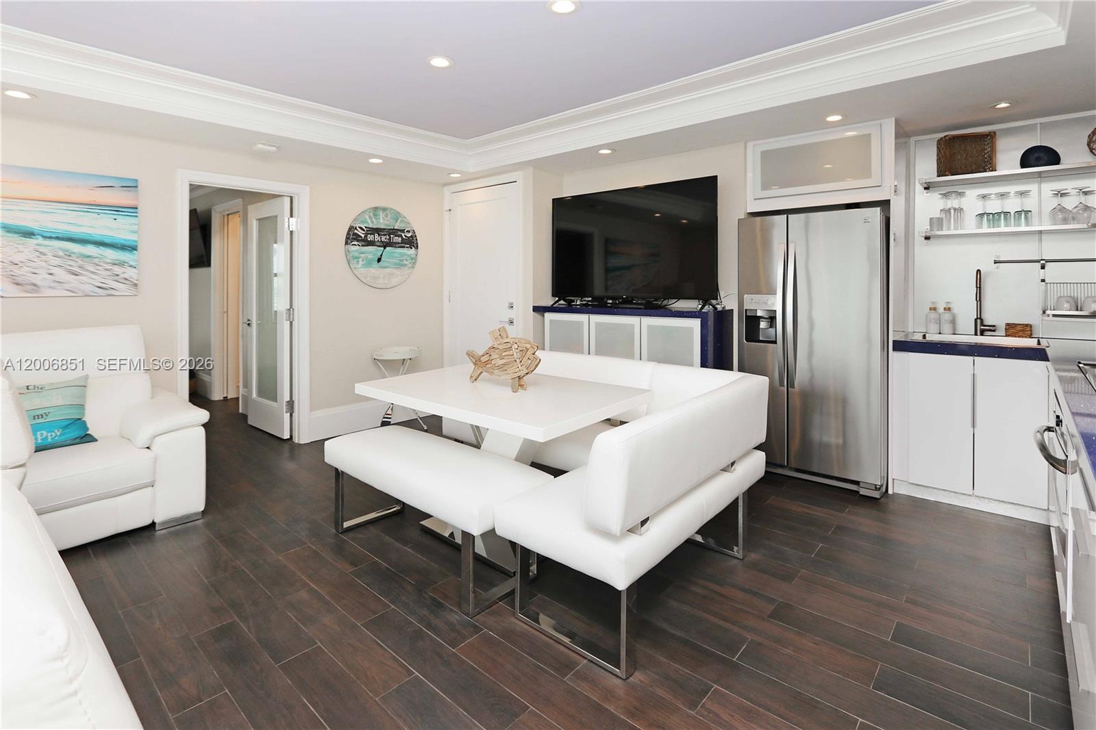 3300 North Surf Road, Unit 17A Hollywood, FL 33019 - Photo 4 of 38