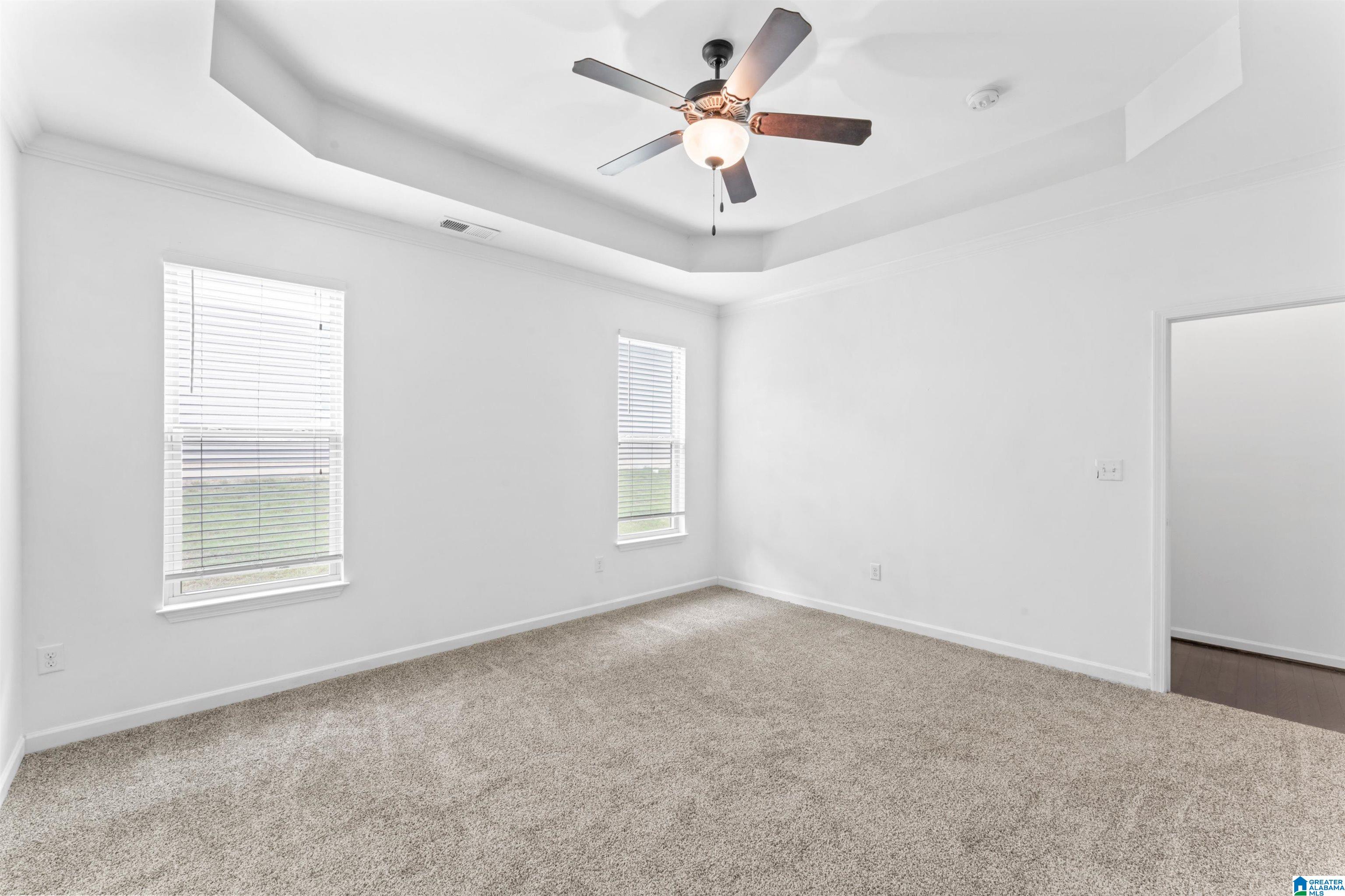 2043 Kerry Circle Calera, AL 35040 - Photo 16 of 38
