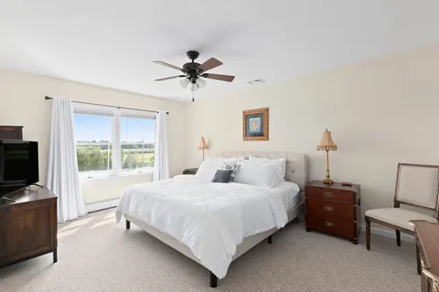 Undisclosed Address, Water Mill, NY 11976