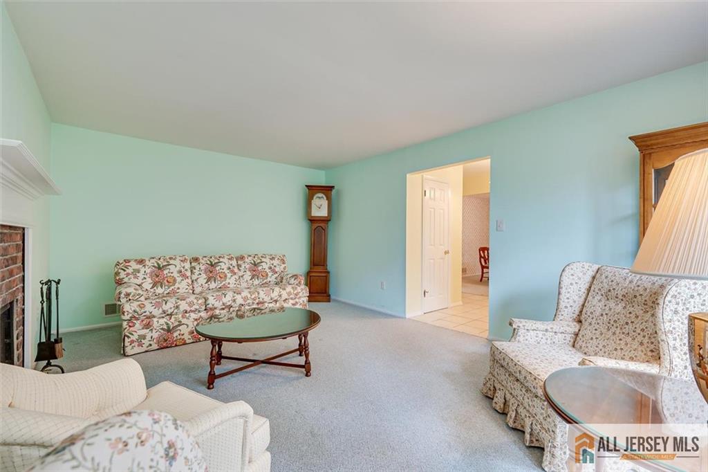 9 Boxwood Road Piscataway, NJ 08854 - Photo 14 of 51 Gallery Image 14