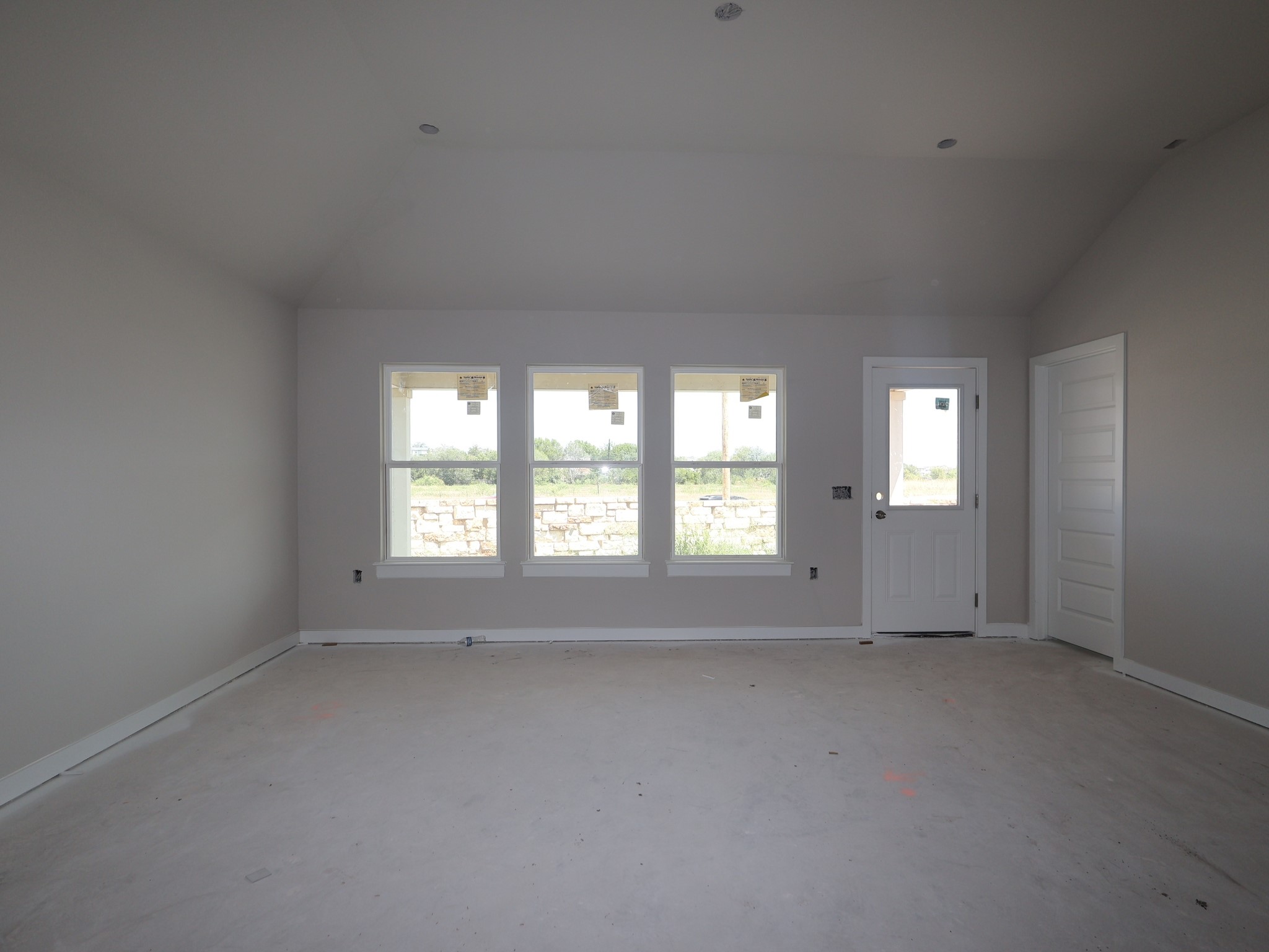 7424 Pullman Cove Austin, TX 78747 - Photo 4 of 14 Gallery Image 4