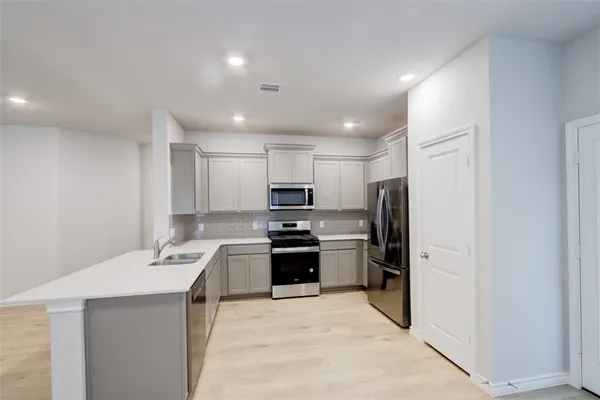 $2,250 | 6209 Raleigh Drive, College Station, TX 77845