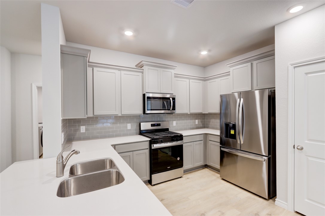 6209 Raleigh Drive College Station, TX 77845 - Photo 6 of 27