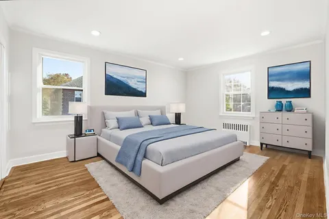 $999,998 | 2015 Tenbroeck Avenue | Pelham Parkway