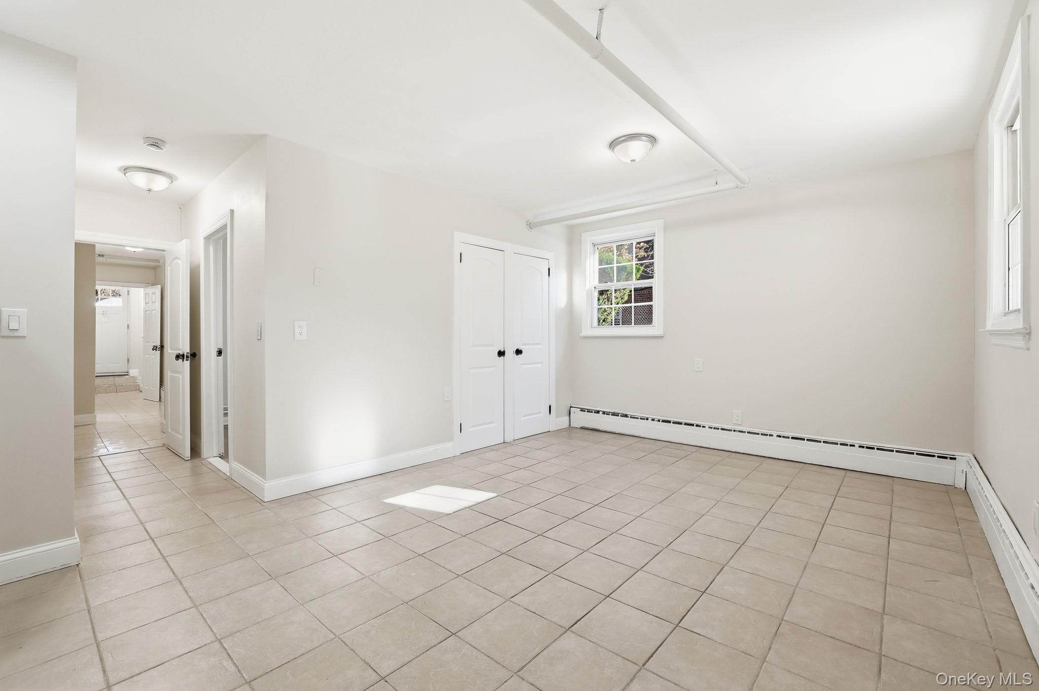 2015 Tenbroeck Avenue Bronx, NY 10461 - Photo 33 of 50 a view of an empty room