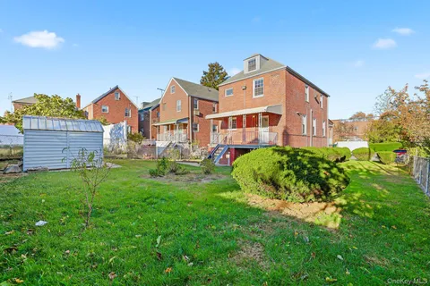 $999,998 | 2015 Tenbroeck Avenue | Pelham Parkway