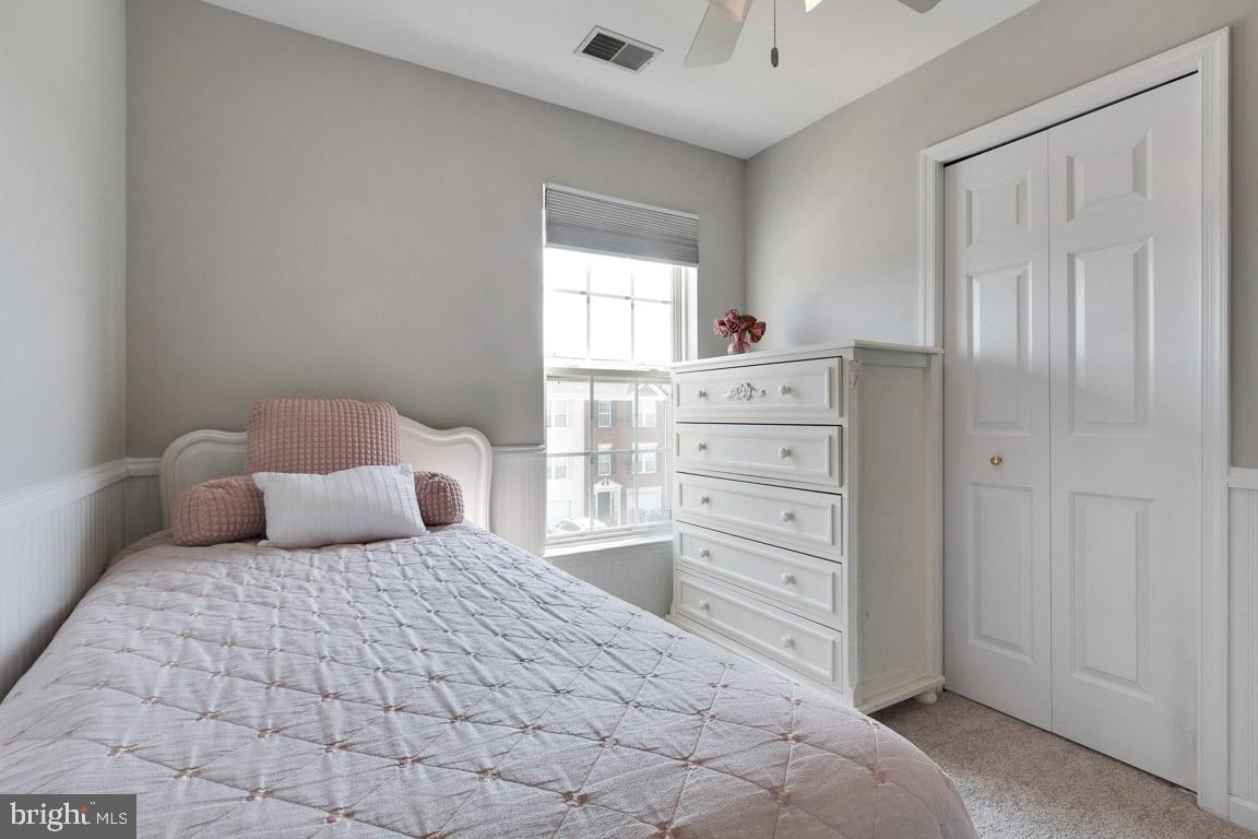 25199 Destination Square Aldie, VA 20105 - Photo 32 of 39