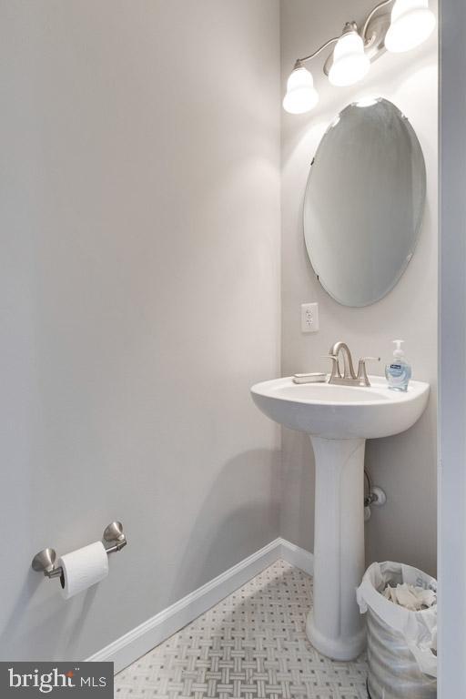 25199 Destination Square Aldie, VA 20105 - Photo 7 of 39