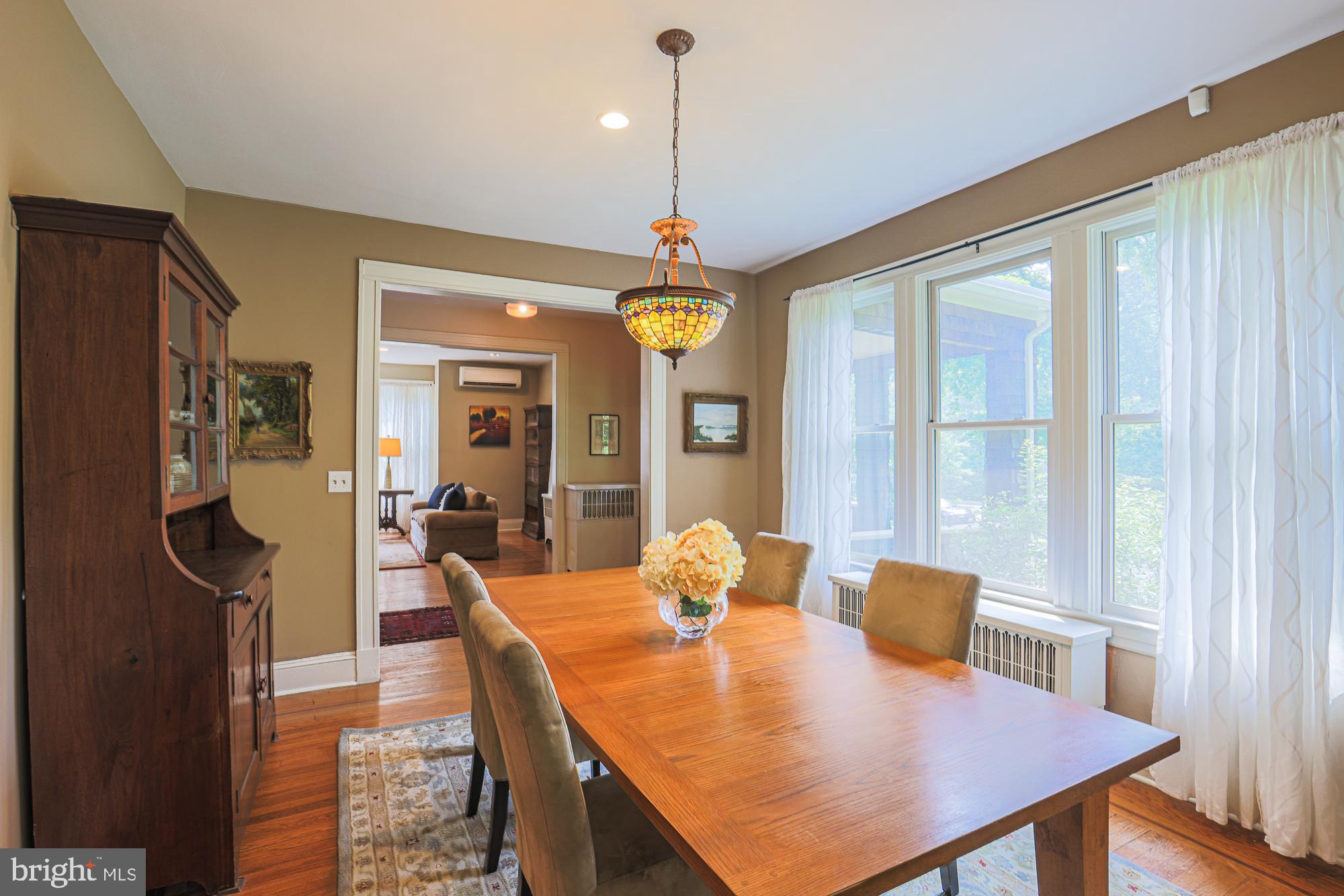 2304 Ken Oak Road Baltimore, MD 21209 - Photo 18 of 63 Freshly painted and move in ready!