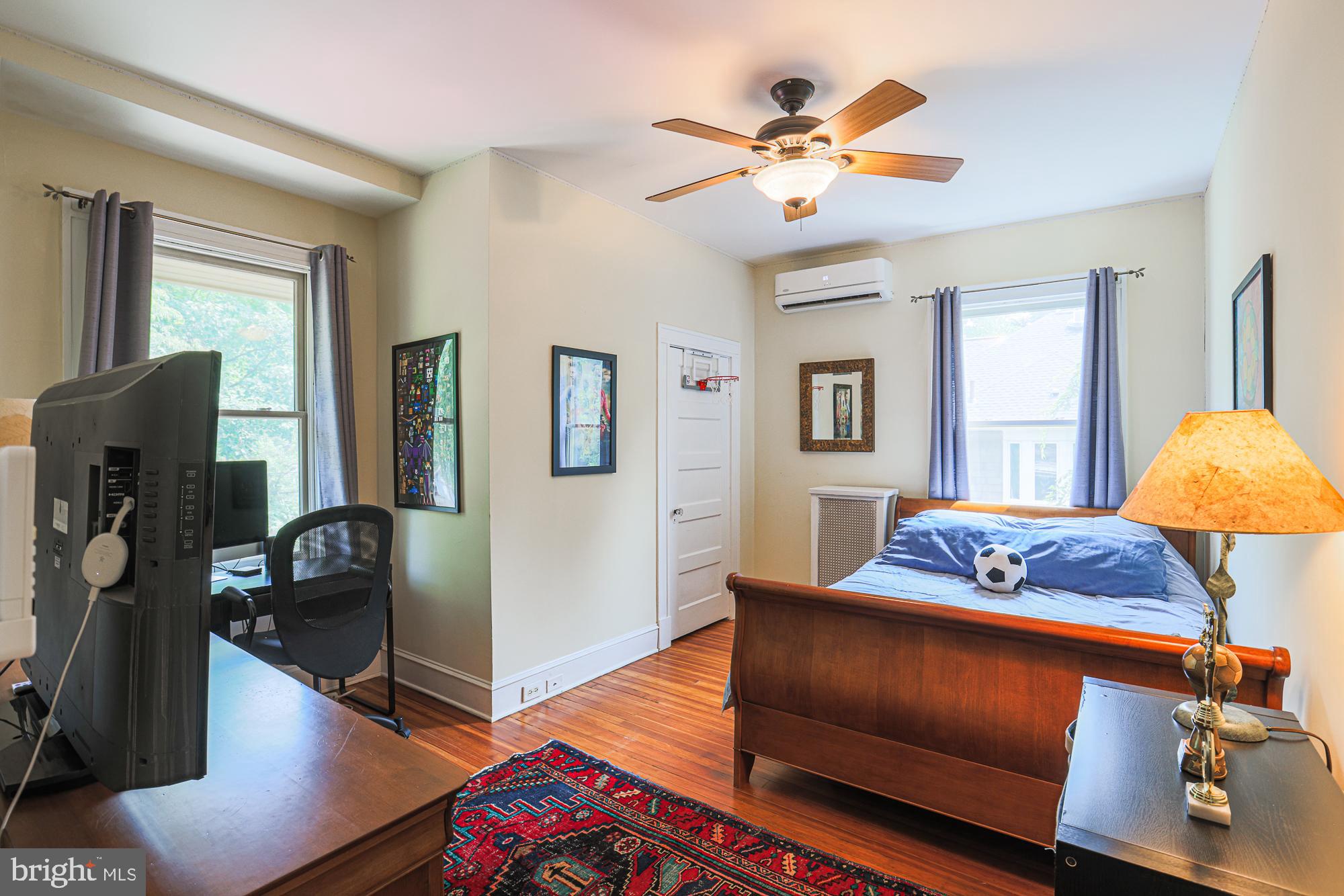 2304 Ken Oak Road Baltimore, MD 21209 - Photo 41 of 63 Third Bedroom with mini split