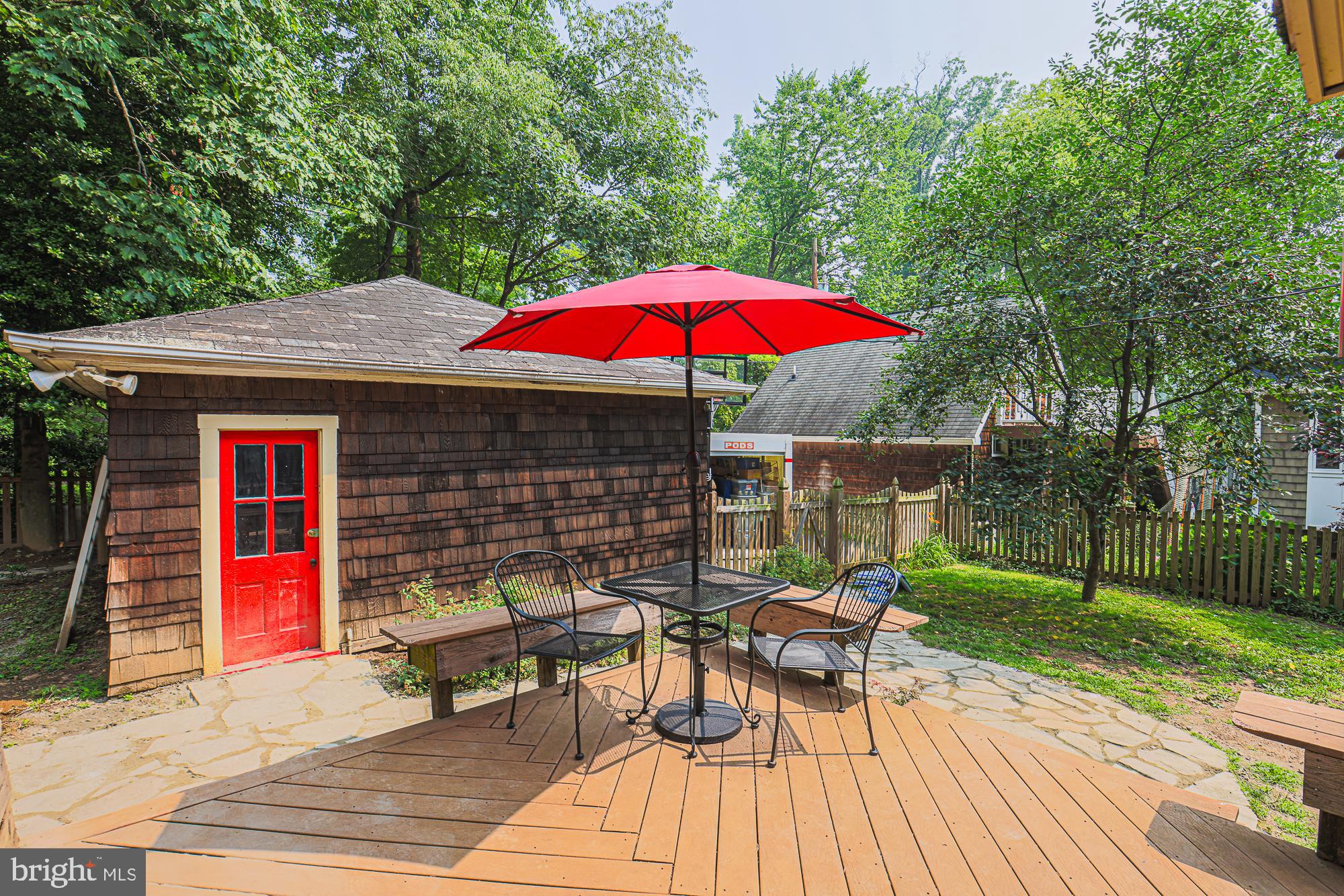 2304 Ken Oak Road Baltimore, MD 21209 - Photo 55 of 63 Back deck