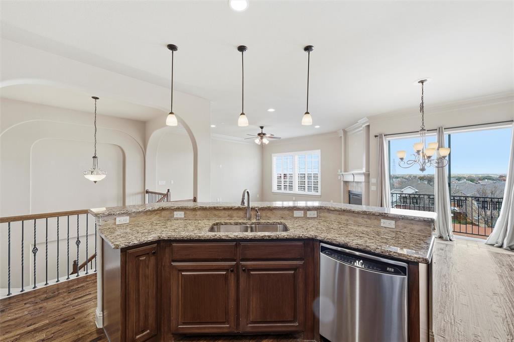 563 Rockingham Drive Irving, TX 75063 - Photo 20 of 35