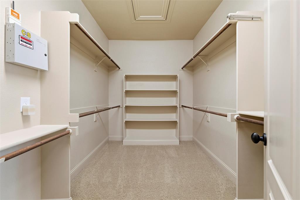 563 Rockingham Drive Irving, TX 75063 - Photo 28 of 35