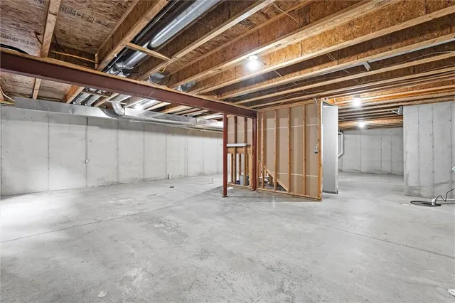 $399,000 | 13928 South Summit Street, Olathe, KS 66062